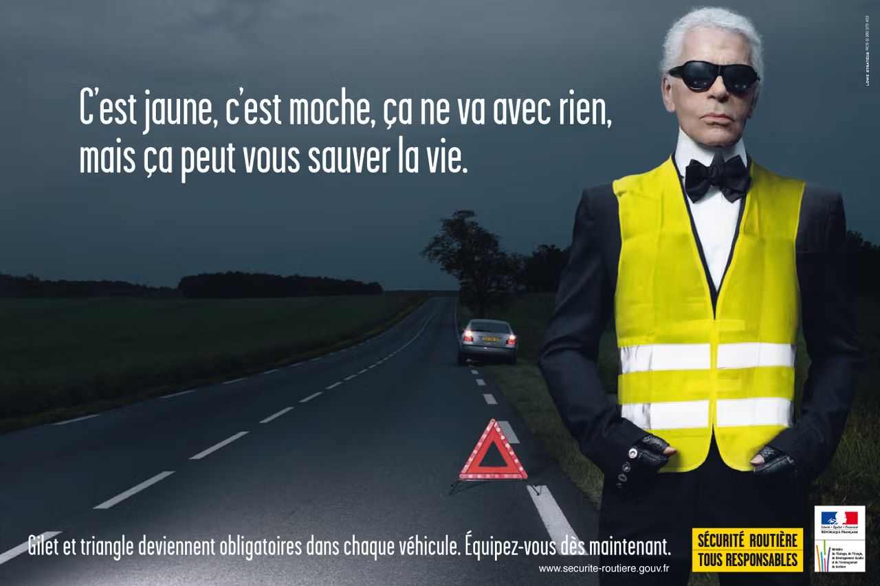 Image de Karl Lagerfeld avec le gilet jaune.